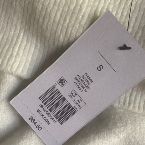 Crown & Ivy Off-Shoulder Cream Sweater - Picture 4 of 5